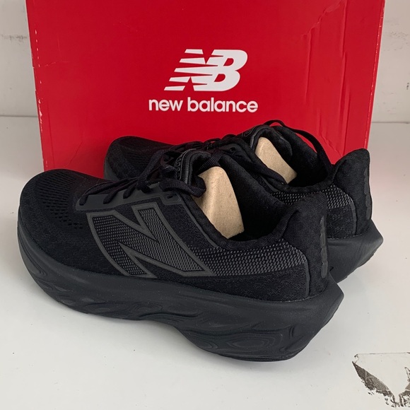 New Balance Fresh Foam 1080 Women’s - Picture 4 of 6
